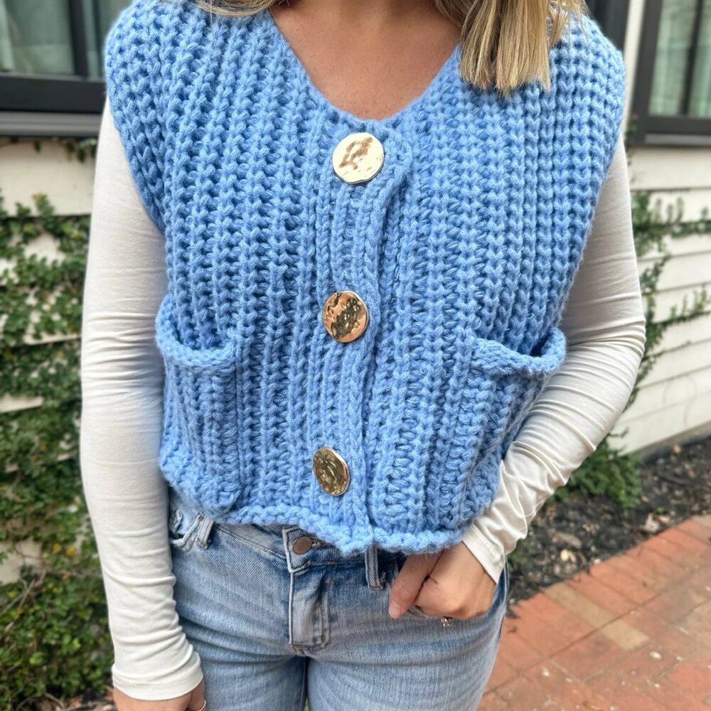 ZARA Chunky Crochet Cardigan Sweater Vest Gold Buttons Cornflower Blue M